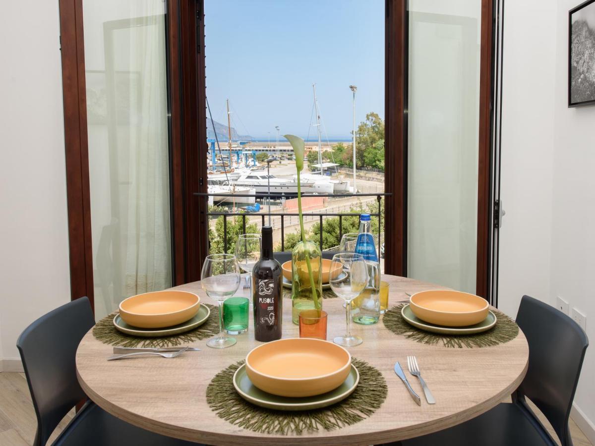 Loft Lungomare Vista Mare E Monti Leilighet Àrbatax Eksteriør bilde